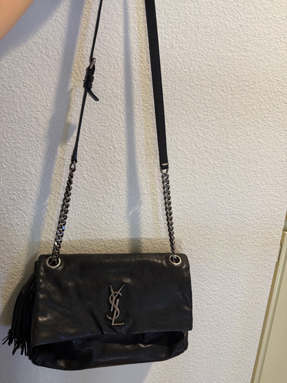 Saint Laurent Black Leather Chain Shoulder Bag with Tassel/Original Bag.